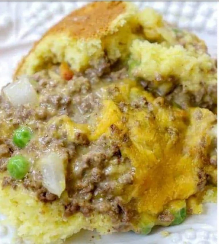 CORNBREAD CHEESE AND GROUND BEEF CASSEROLE